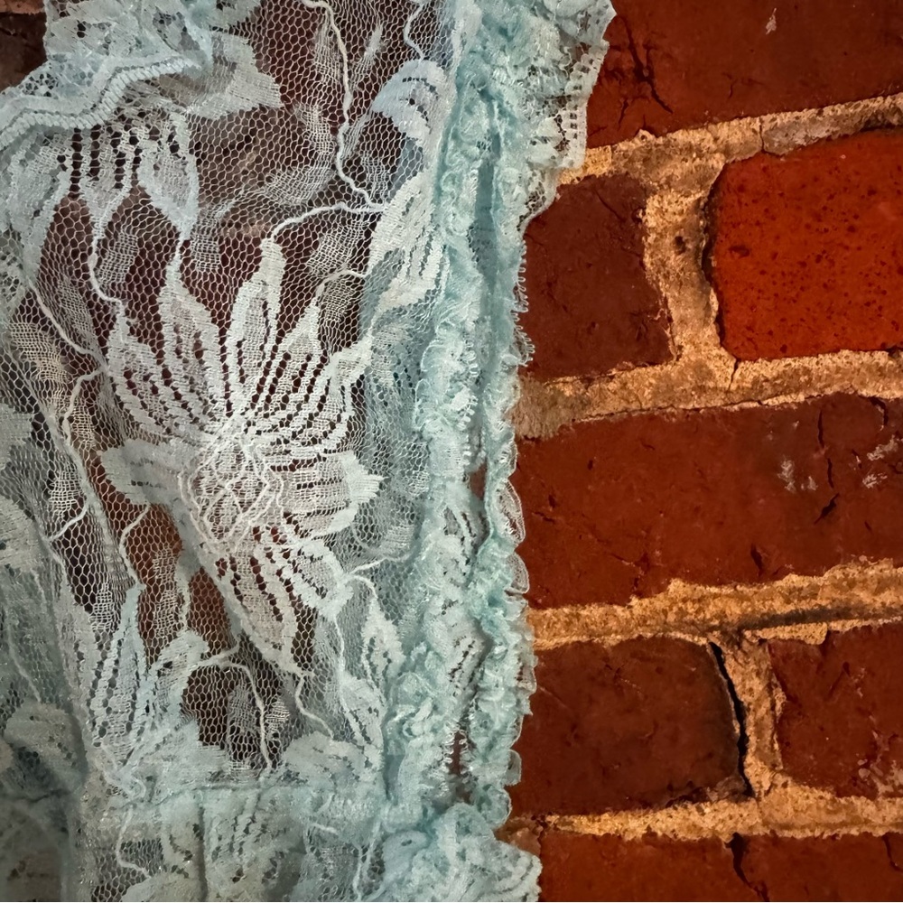 Vintage 1980s Lace Chemise in Soft Blue, One Piece, Deep V Style - Small - Picture 8 of 9